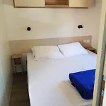 مكان تخييم Mobile For