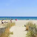 مكان تخييم Mobile For
