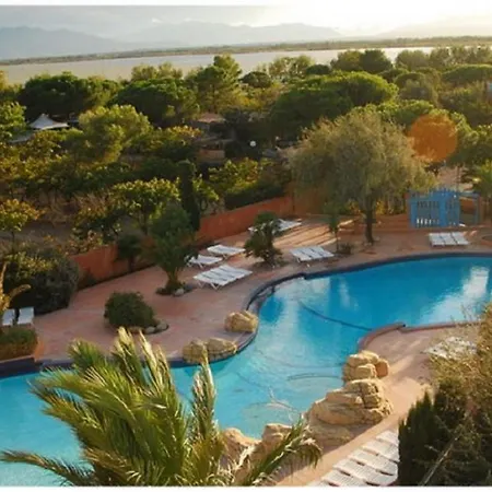 Κάμπινγκ Mobile For *