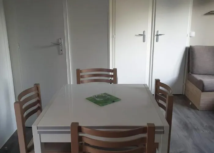 Mobile For مكان تخييم