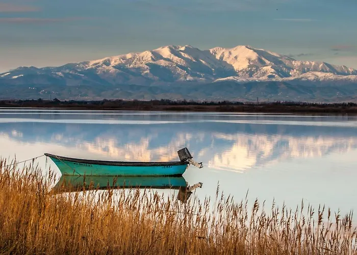 Mobile For مكان تخييم كانيه