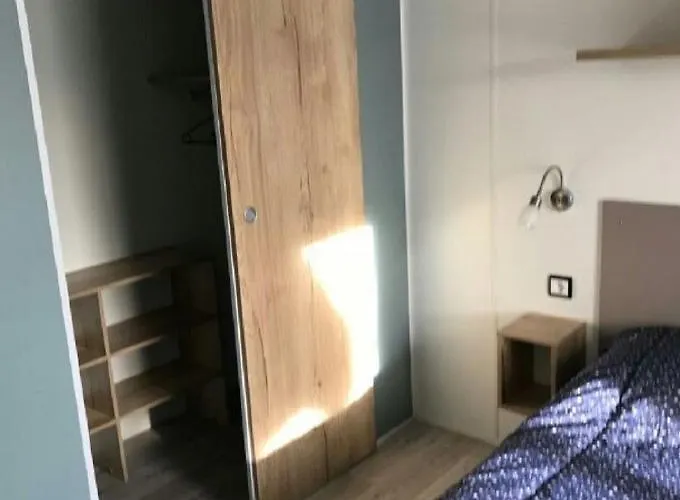 Mobile For مكان تخييم