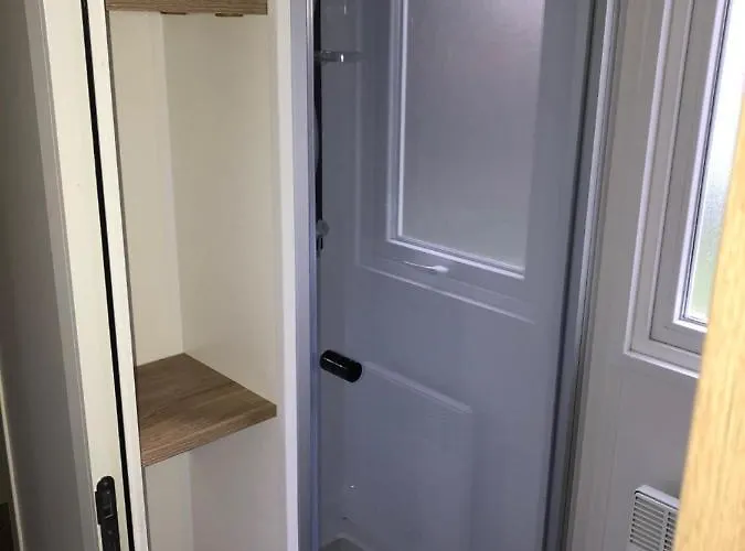 Mobile For مكان تخييم *