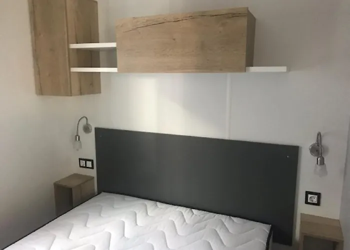 Mobile For مكان تخييم كانيه