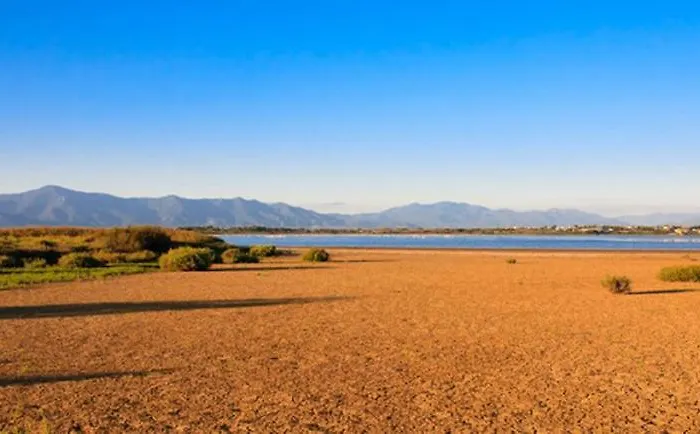 مكان تخييم Mobile For *